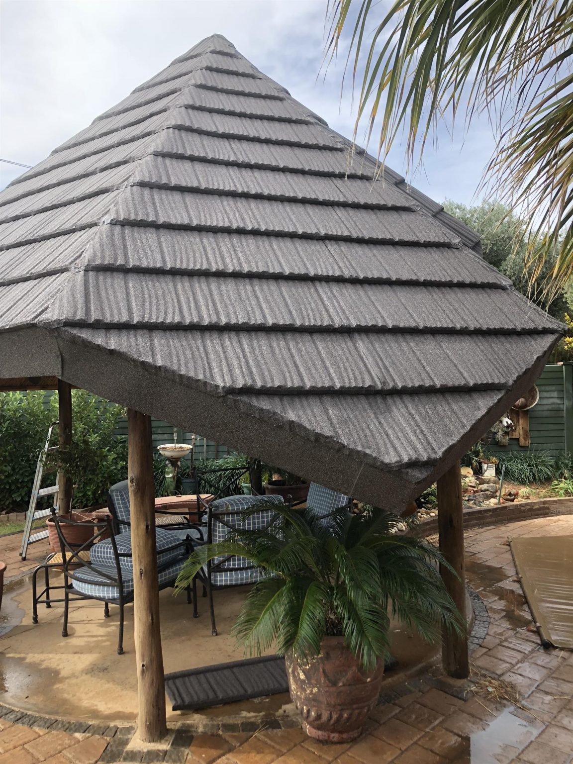 harvey-tile-thatch-roofs-before-after-photos-metroroofworx-harvey